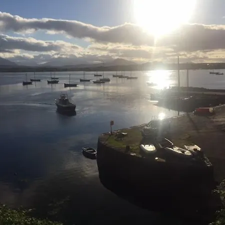 Bed & Breakfast Errisbeg